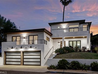 1922 Rhodes St, Hermosa Beach, CA, 90254