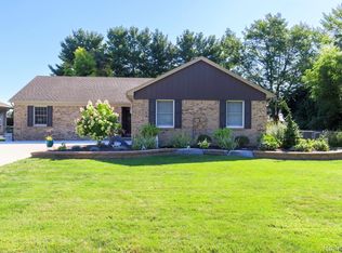48200 Burton Dr, Shelby Township, MI 48317