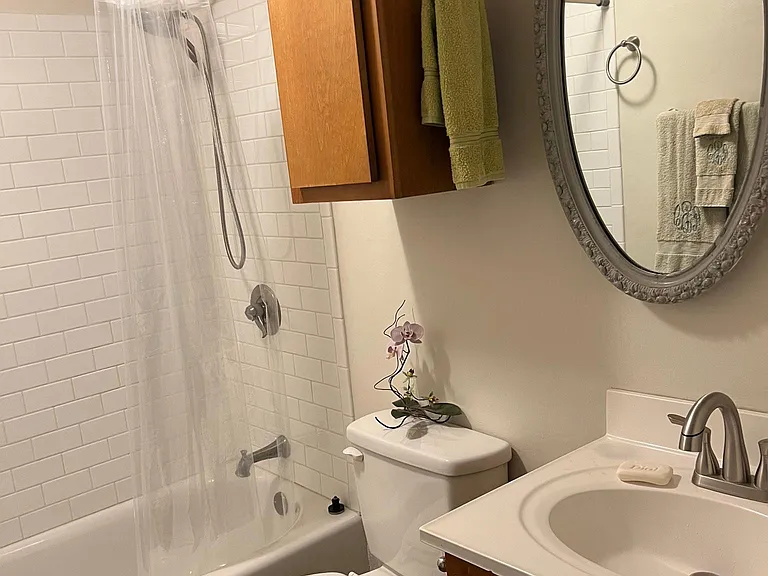 2517 Riverside Dr — Photo 10