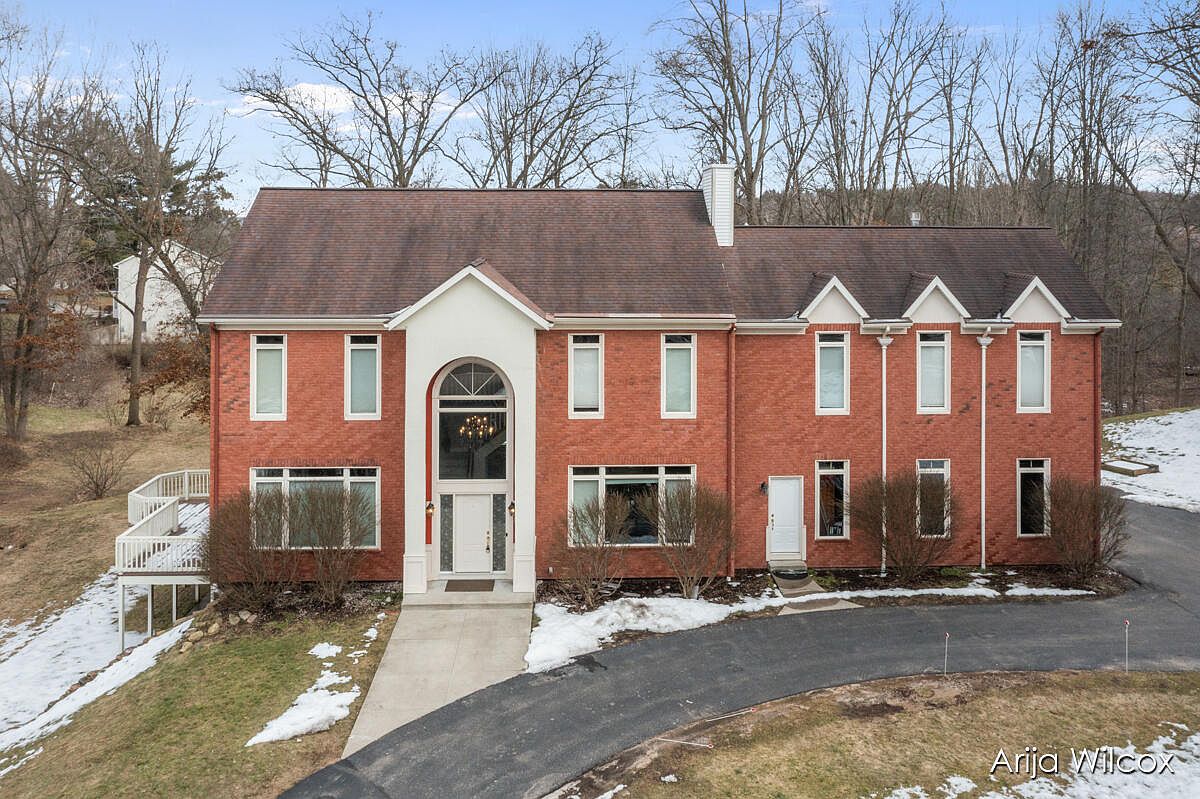 2240 Millennium View Ct NE, Grand Rapids, MI 49525 Zillow