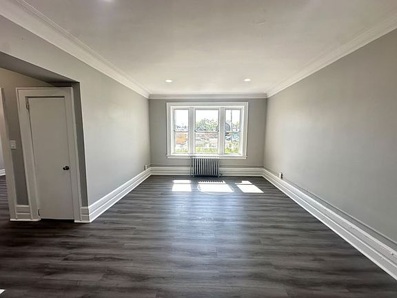 2nd image of 157 Halsted St APT 108