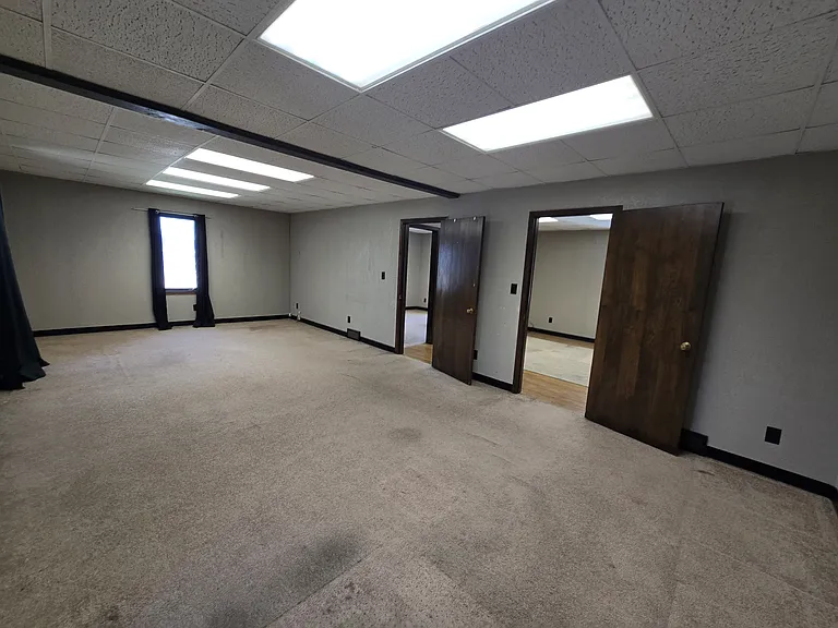 2327 Falls Ave #4 — Photo 11