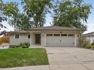 1561 11th Ave NE, Rochester, MN, 55906