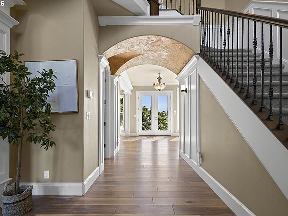 5th image of 1048 NW Eloise Ln
