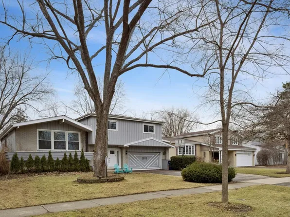 1908 McCraren Rd, Highland Park, IL 60035
