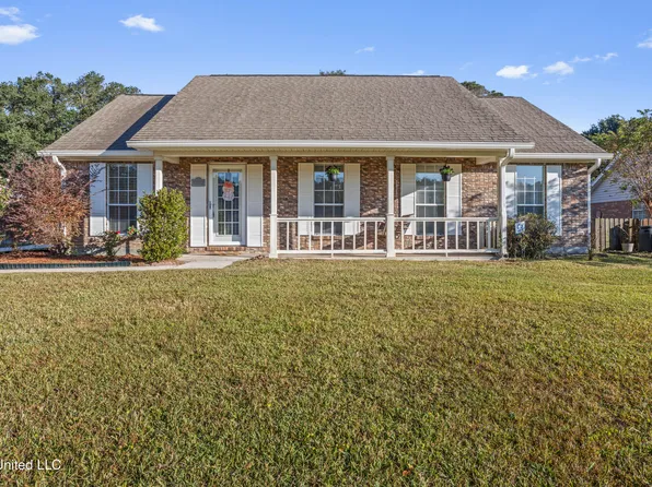 15612 Glen Dr, Biloxi, MS 39532