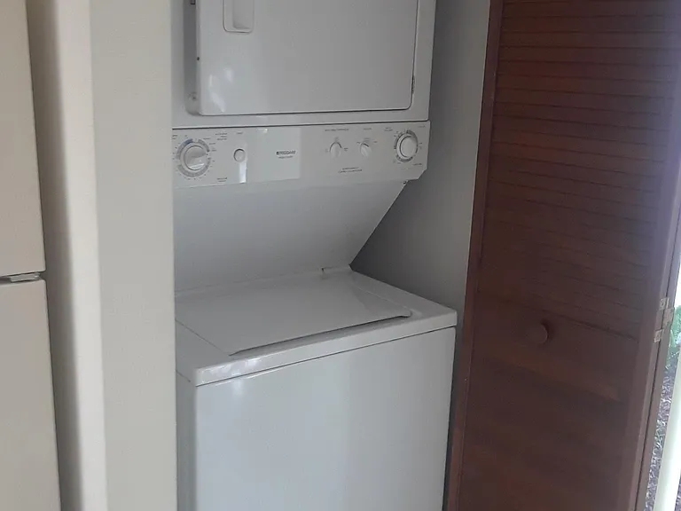 Washer/Dryer