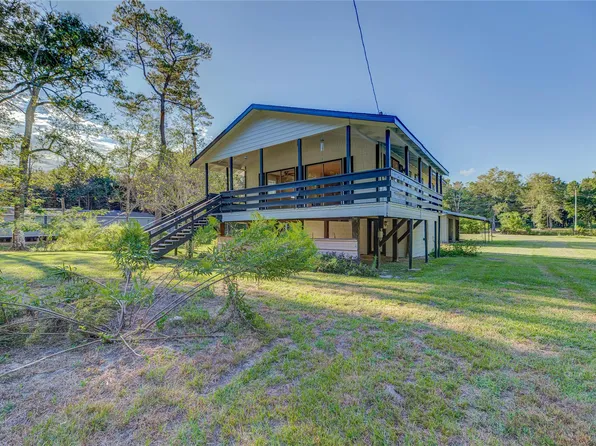 61 Hooker Ln, Shepherd, TX 77371