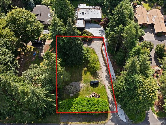 2nd image of 9811 Lot 00 74th Avenue E #0