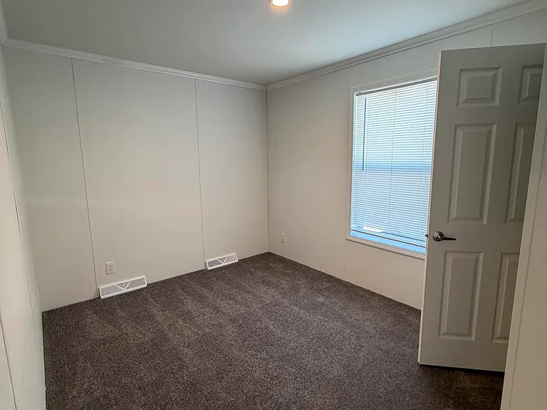 5425 Valley Dr #67 — Photo 1