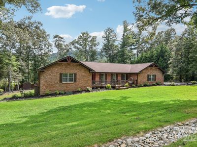 104 Robin Crest Dr, Hendersonville, NC, 28791