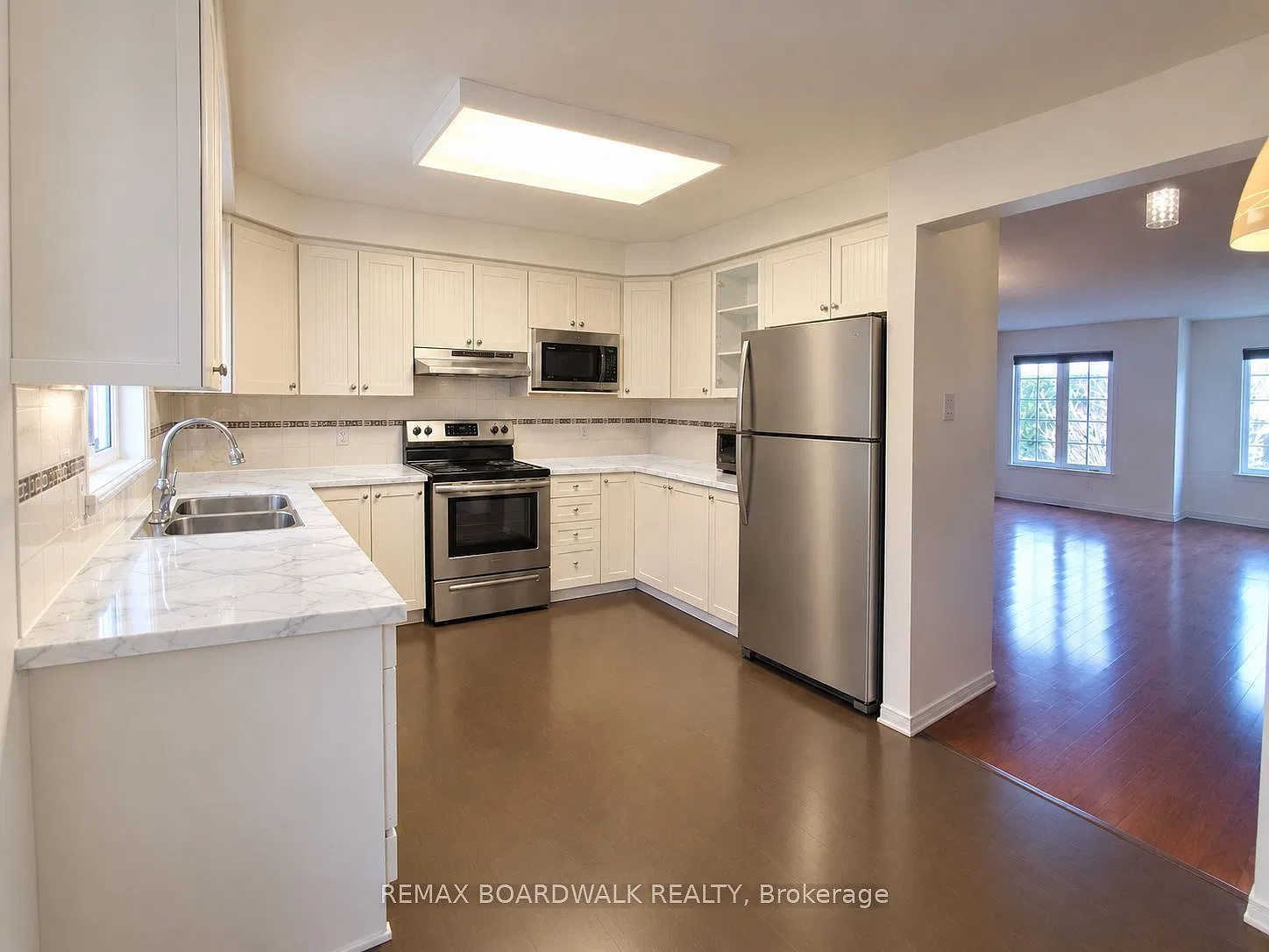 3 bed, $2,500 — Photo 4