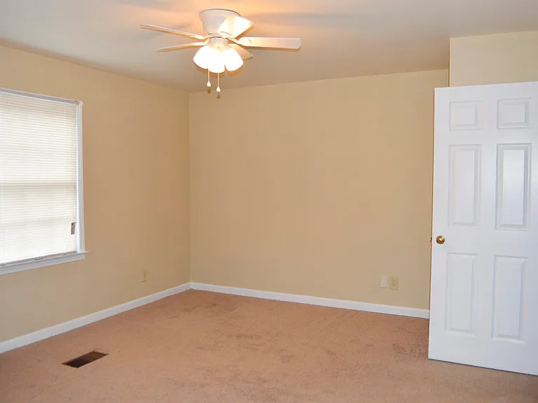 3336 Audubon Rd — Photo 7