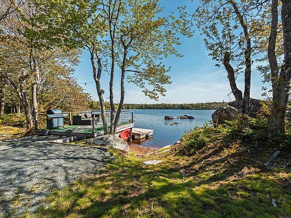 4th image of 197 Peters Lake Rd