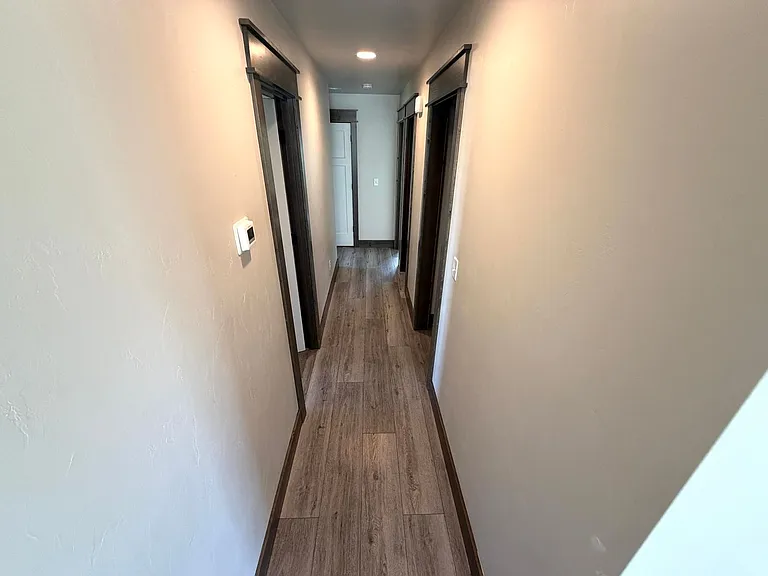 2865 Ashley Ave — Photo 5