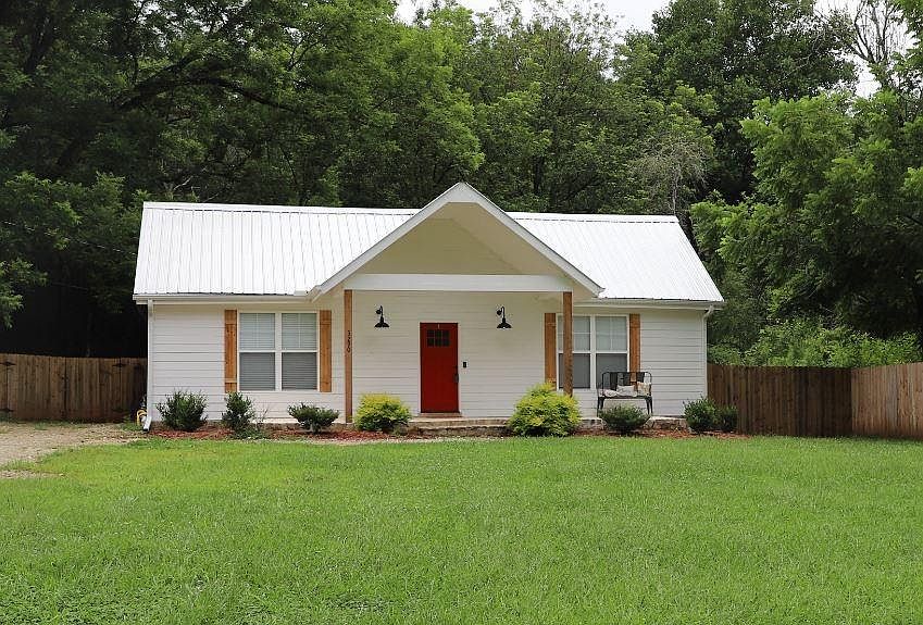 1st image of 3290 Georgia Hwy #120