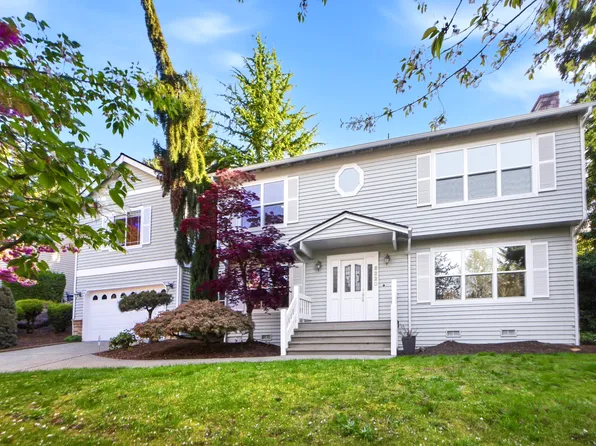 6220 146th Pl SE, Bellevue, WA 98006