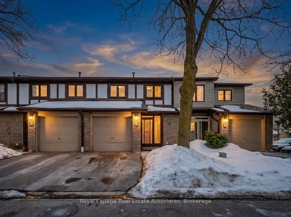 19 Gatwick Ln, Brampton, ON L6S 2E4