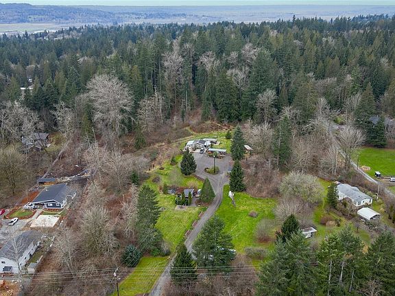 3rd image of 12514 Chain Lake Road