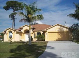 1253 SW Malaga Ave, Port Saint Lucie, FL 34953