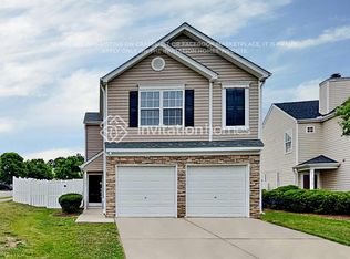 1701 Beacon Bluff St, Raleigh, NC 27604