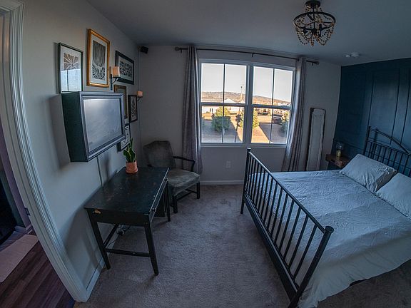2nd image of 208 Bearmont Trl