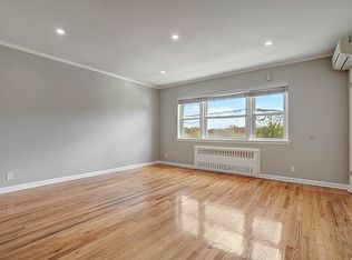 705 Maple St APT 2, Brooklyn, NY 11203
