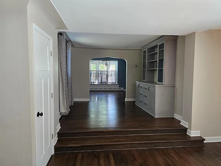 249 W Buell Rd E — Photo 61