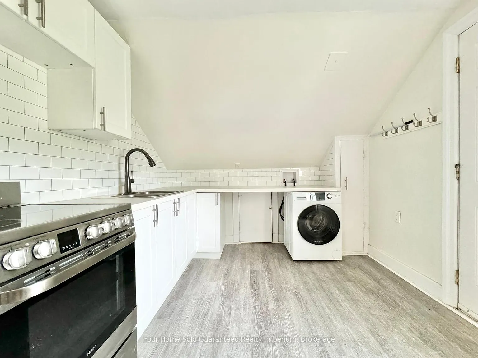 2 bed, $1,625 — Photo 2