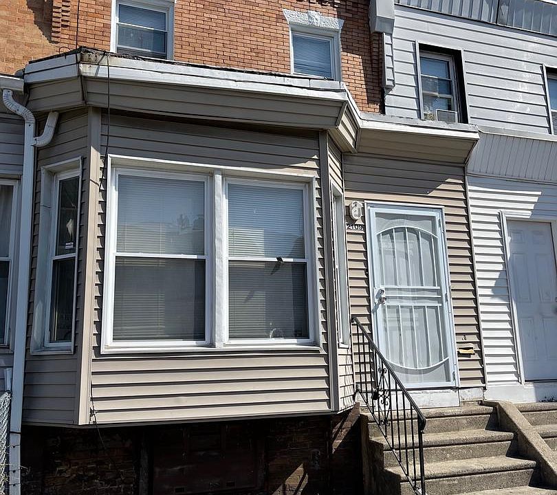 1st image of 2109 S 66th St