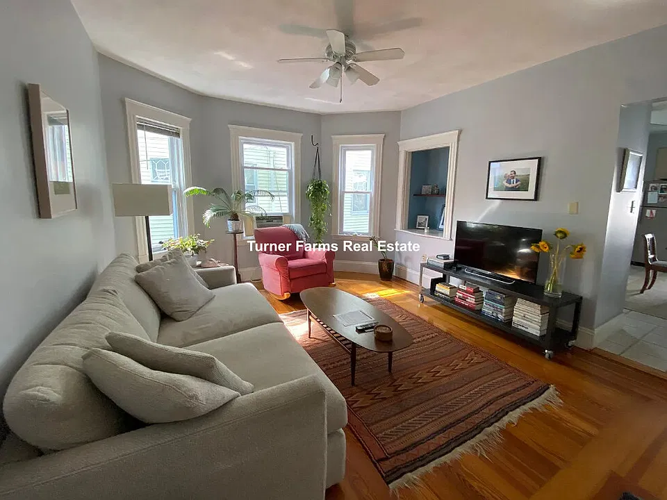 92 Pearson Rd