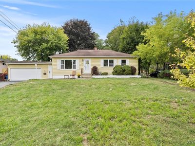 244 Tennyson Ter, Williamsville, NY, 14221