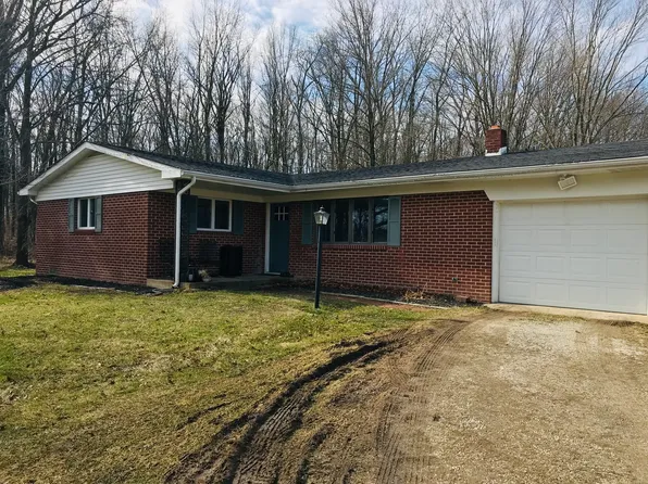 416 S Sterling Ave, Veedersburg, IN 47987