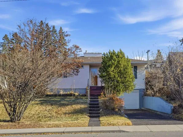 2314 W Richmond Rd SW, Calgary, AB T2T 5E4