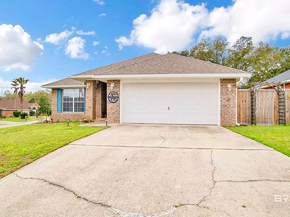 3rd image of 13541 Chartres St