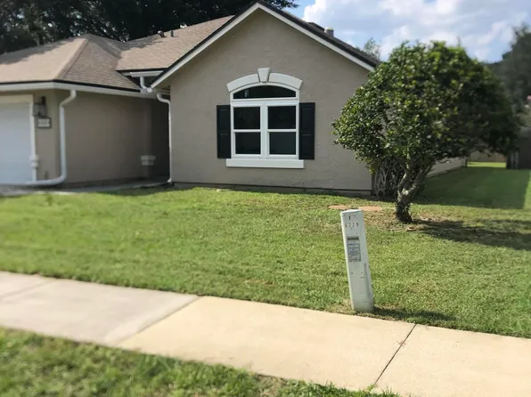 8229 PROVINCIAL Circle S, Jacksonville, FL 32277