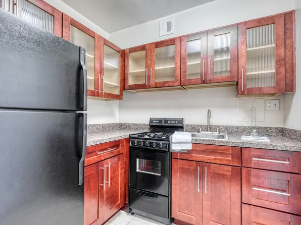 Capital Plaza Apartments