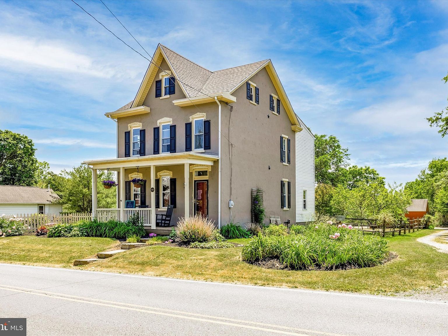 1820 Hoffmansville Rd, Frederick, PA 19435 MLS PAMC2073946 Zillow