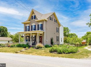 1820 Hoffmansville Rd, Frederick, PA 19435