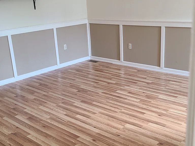 1526 Old Oak Ln — Photo 22