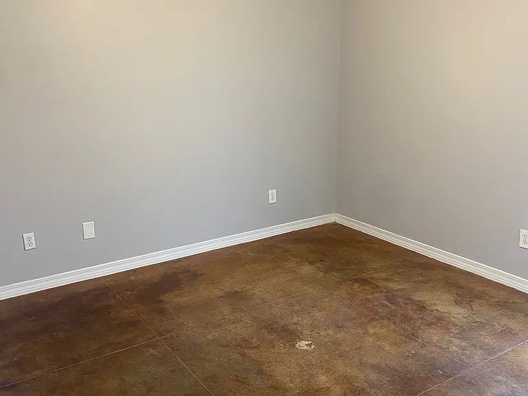 42 Winchester Rd — Photo 15