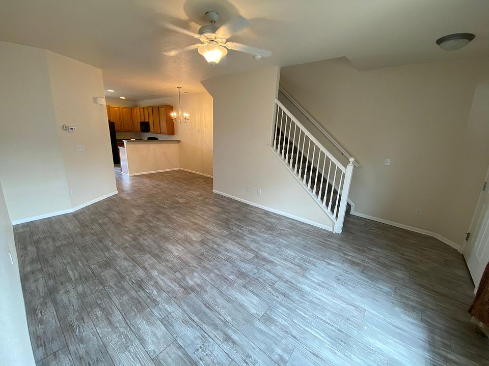 Living Rm and Dining Rm