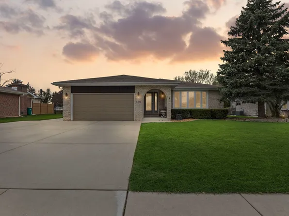 16400 S Rowley Ln, Lockport, IL 60441