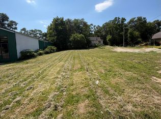 3120 S Cedar St, Lansing, MI 48910