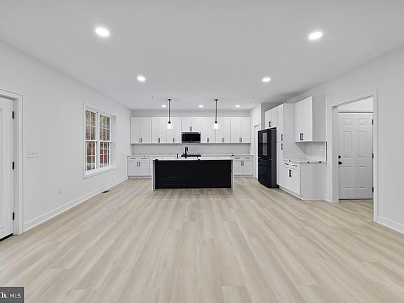 3rd image of 235 Brock Bridge Rd