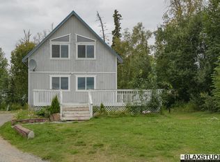 3560 S Hilltop Cir, Wasilla, AK 99623