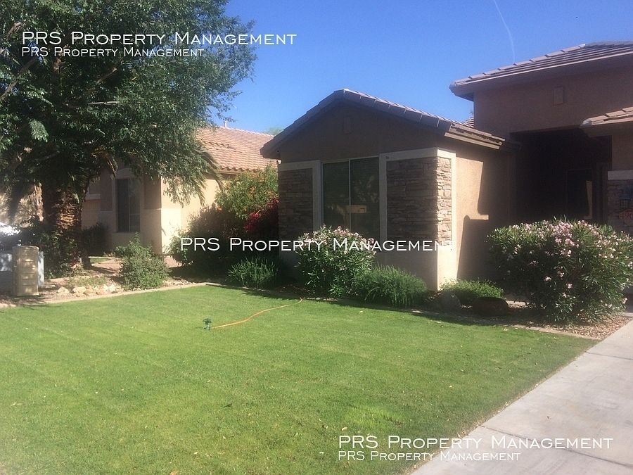 1st image of 4967 E Thunderbird Dr