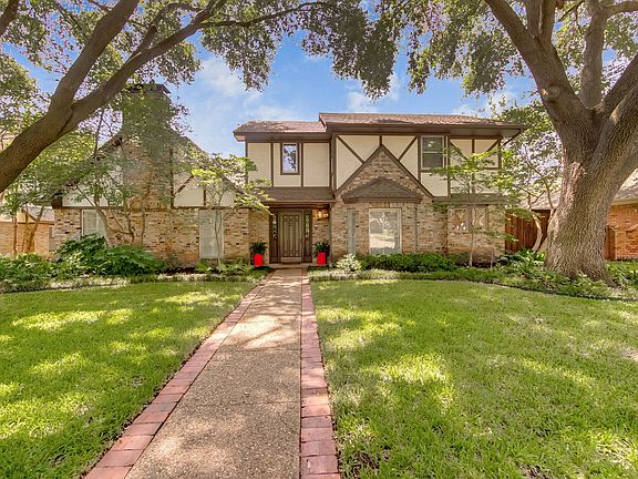 2nd image of 10207 Royal Highlands Dr