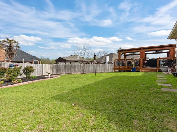 7932 Peregrine Trl, Arlington, TX 76001