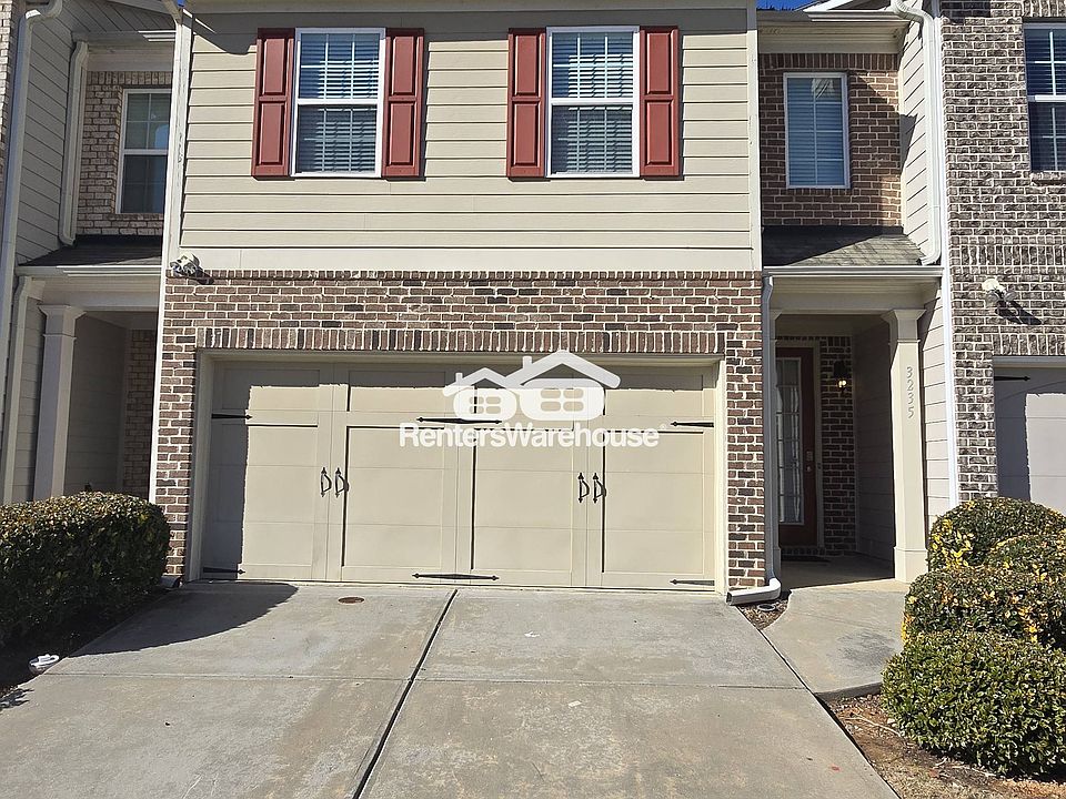 1st image of 3235 Clear View Dr